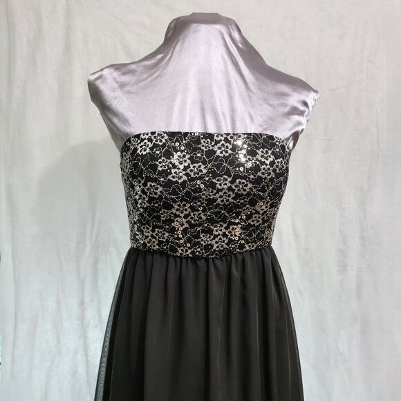 Black & Silver Strapless Cocktail Dress - Picture 5 of 7